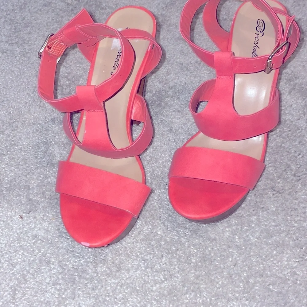 Coral strapy sandals wooden platform ankle straps block heel high s 10